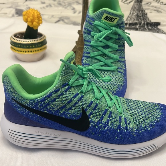 Nike LunarEpic Low FlyKnit 2 Running Shoes Size 8.5 - Picture 2 of 13